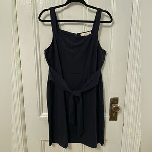 Navy layerable dress. Perfect for Fall styling.